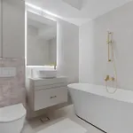 The Light Апартаменти Бухарест