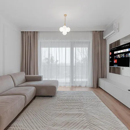 Apartament The Light